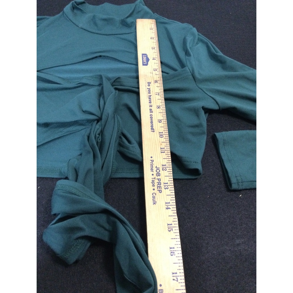 SHEIN SXY Mock Neck Cutout Long Sleeve Crop Top Green Size M - Picture 2 of 5